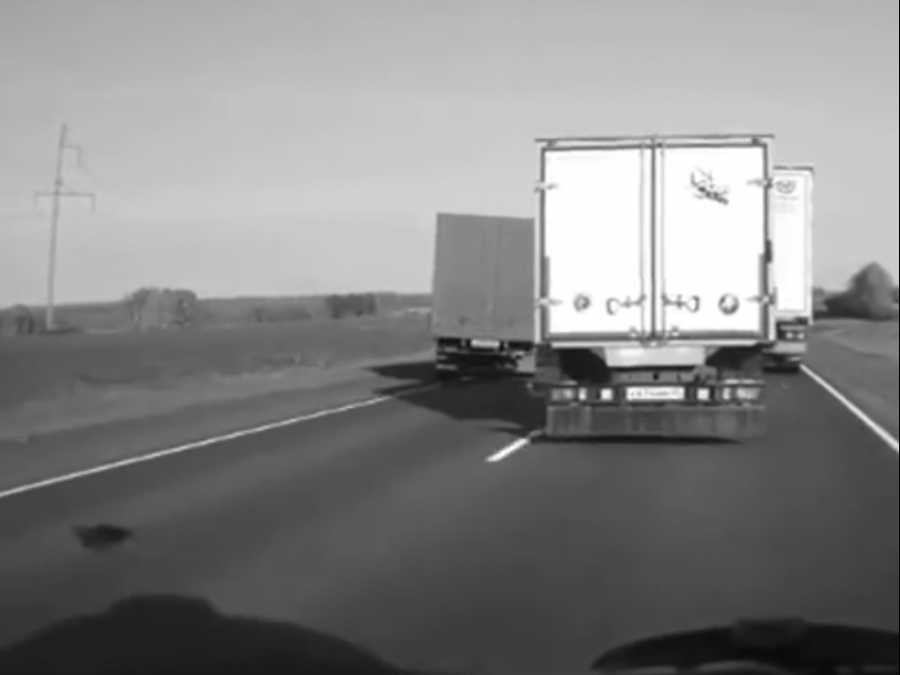 truck_car_crash1.png