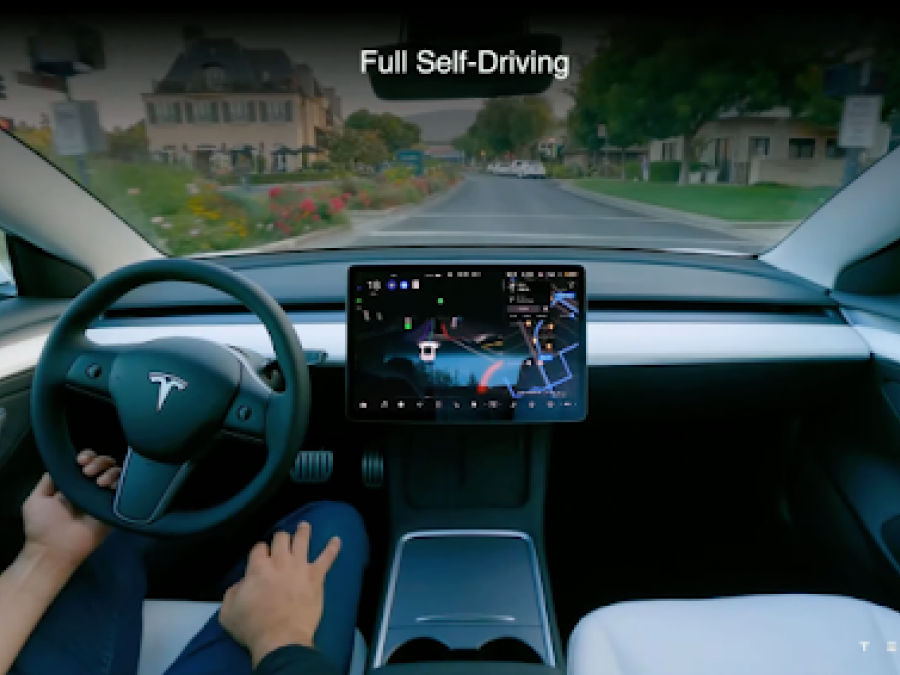 tesla_selfdriving.png