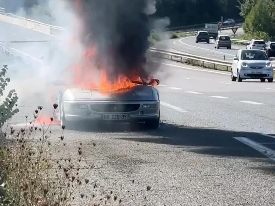 ferrari_burned_france.jpg
