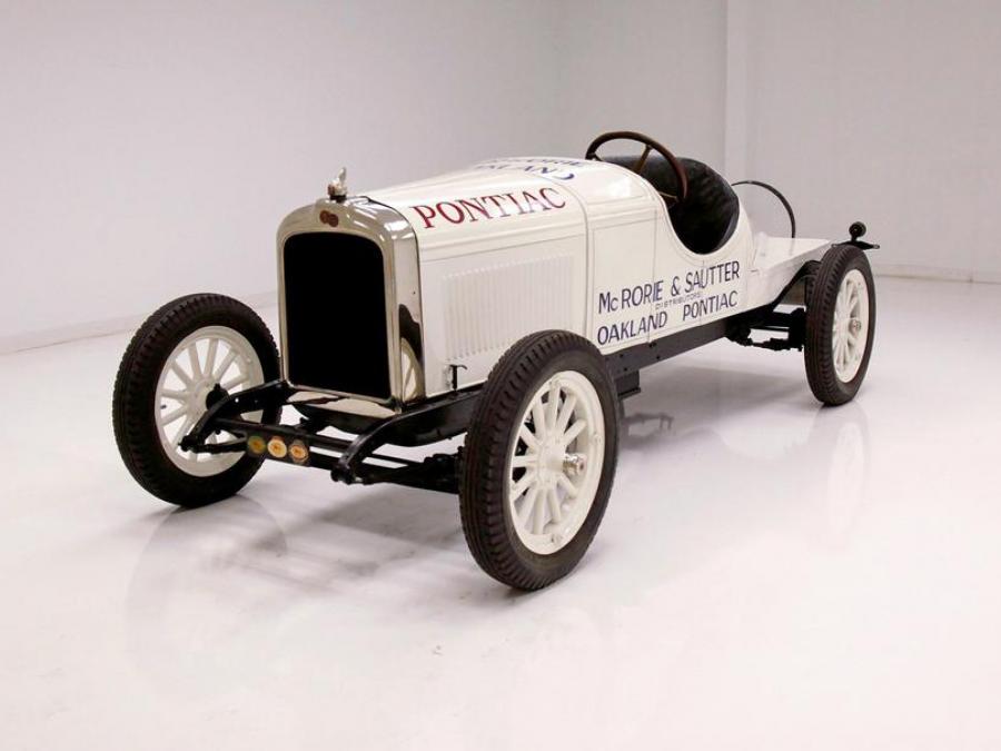 pontiac_first_vintage_sport_car.jpg
