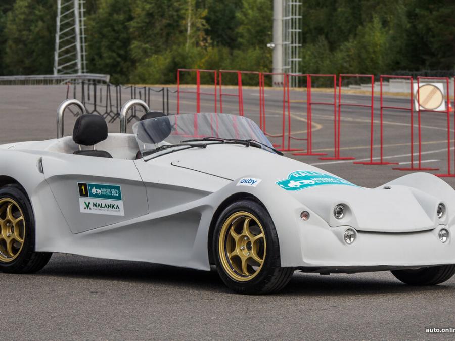 sport_car_2_blr.jpeg.jpg