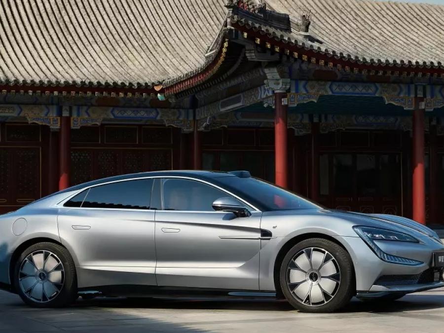 byd_yangwang_outside.jpg